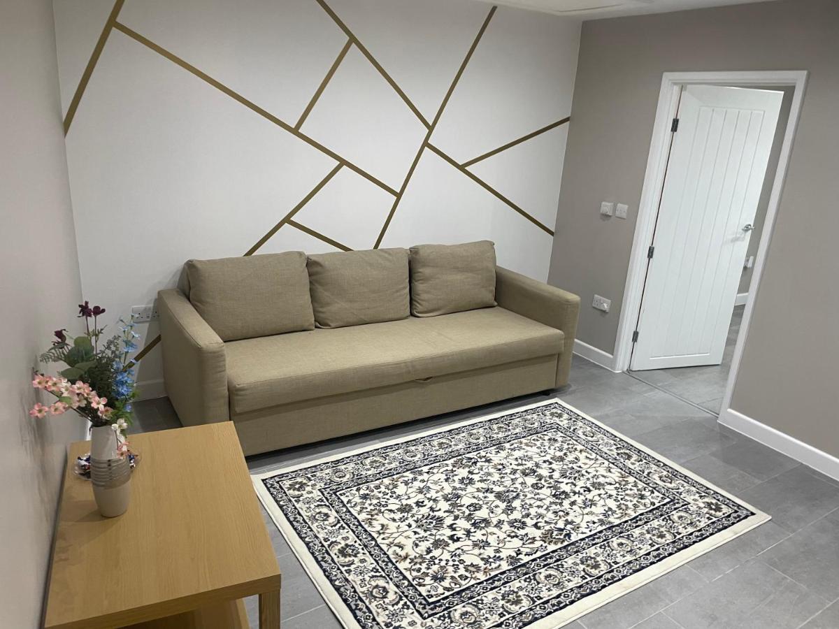 One Bedroom Apartment Goodmayes Exterior photo